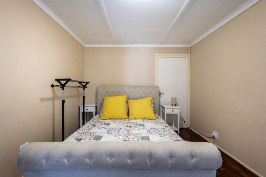  Bedroom Property for Sale in Airport Western Cape